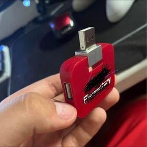 4 input charging brick